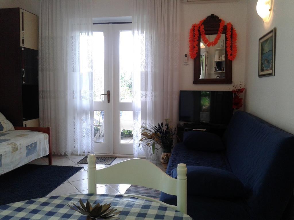 Apartments Marina Supetar Kültér fotó