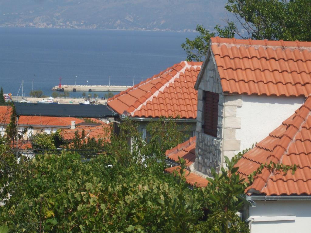 Apartments Marina Supetar Kültér fotó