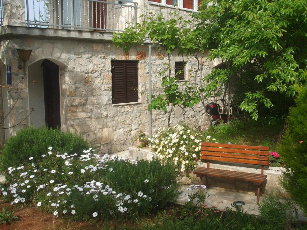 Apartments Marina Supetar Kültér fotó