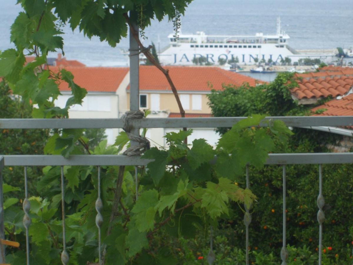 Apartments Marina Supetar Kültér fotó